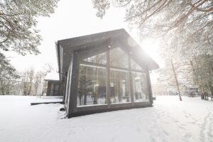 Finnlog Holzhaus Winter