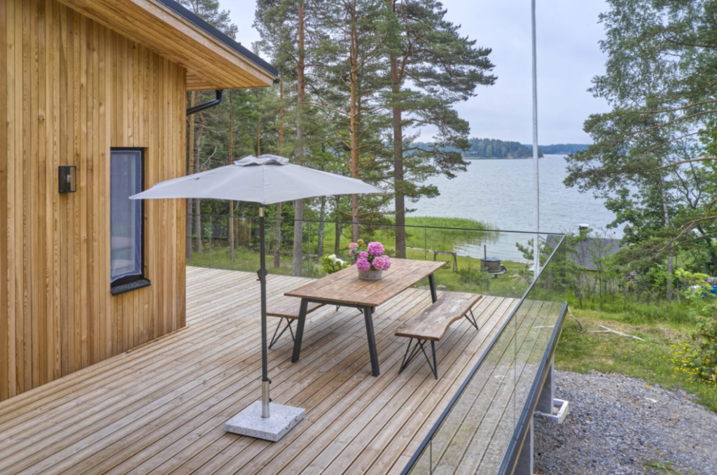CLT-Fertighaus aus Holz von Finnlog